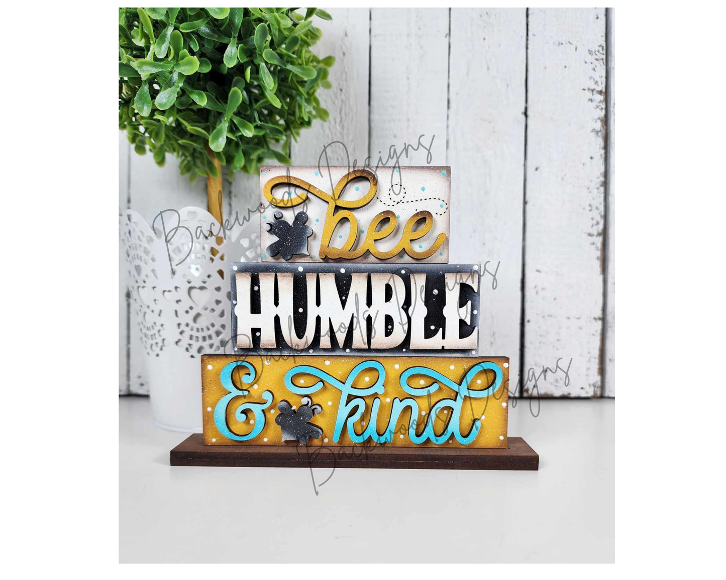 Hello Honey Bee DIY Shelf Sitter