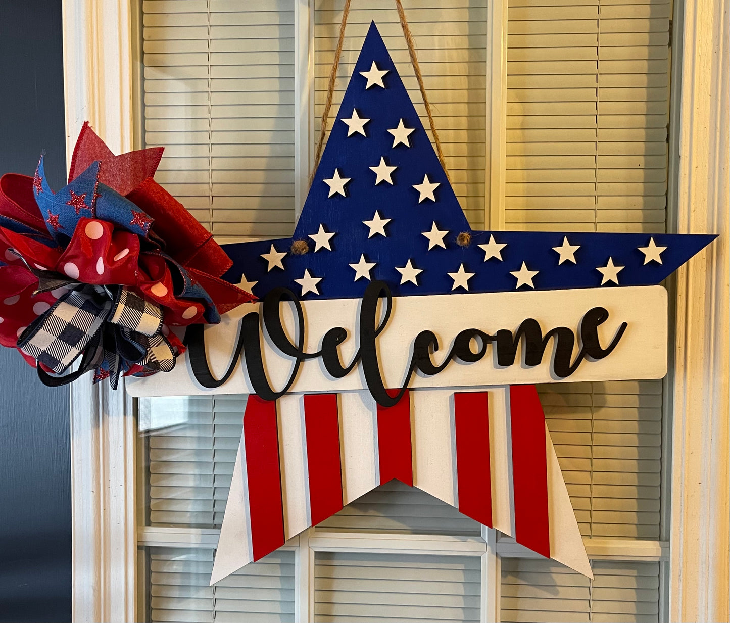 Patriotic Star Welcome Wood Door Hanger